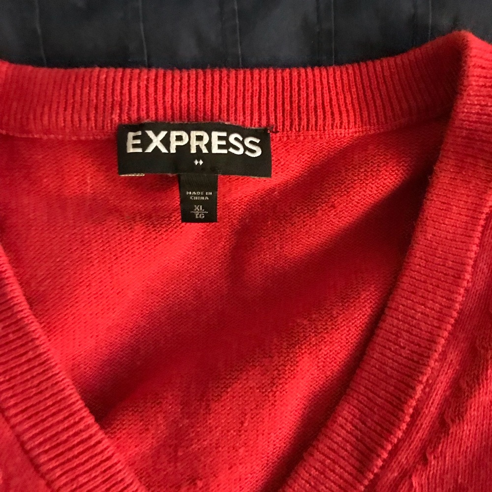 Express Mens V-Neck - Picture 3 of 3